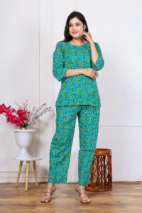 Ausuda Women Pure Cotton Floral Printed Co-Ord Set | Rama Blue Casual Top & Pant Set