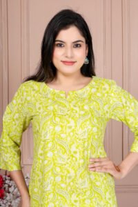 Ausuda Women Pure Cotton Printed Co-Ord Set | Parrot Green Casual Top & Pant Set