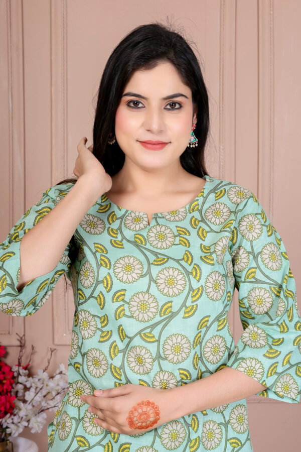 Ausuda Women Pure Cotton Printed Co-Ord Set | Pista Green Floral Top & Pant Set