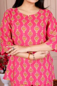 Ausuda Women Pure Cotton Printed Co-Ord Set | Pink Casual Top & Pant Set