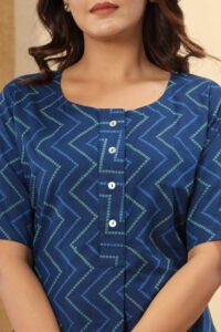 Ausuda Women Pure Cotton Blue Geometric Printed Short Kurti | Casual Ethnic Wear for Everyday Comfort