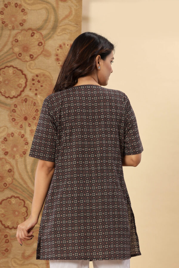 Ausuda Women Pure Cotton Brown Ethnic Printed Short Kurti | Casual Ethnic Wear for Everyday Comfort